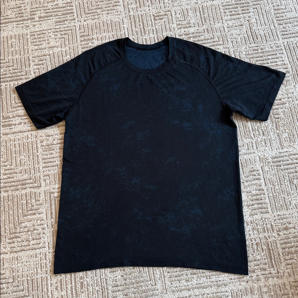 Lululemon Metal Vent Tech Short Sleeve Athletic Blue Black Seamless Crew Tee